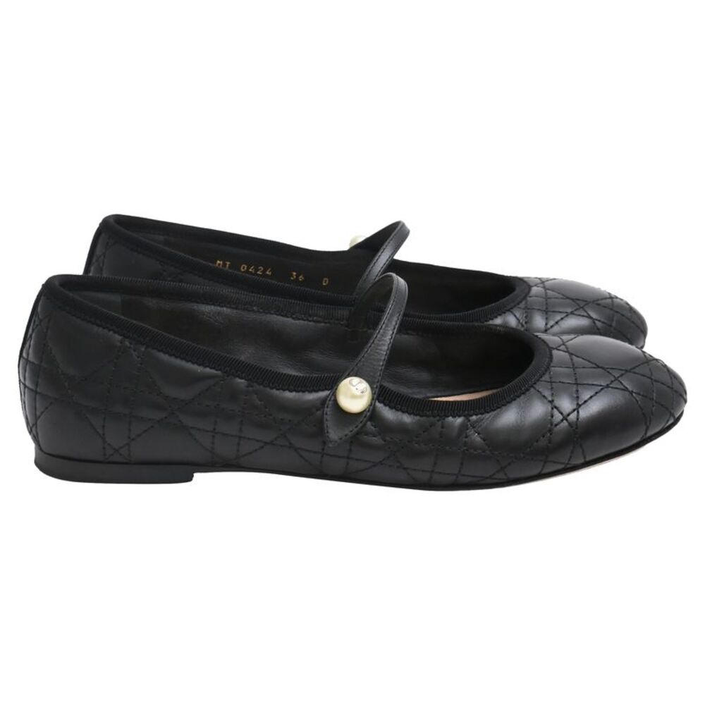 Dior Quilted Cannage Ballet Flats in Black Calf Leather - Picture 1 of 8